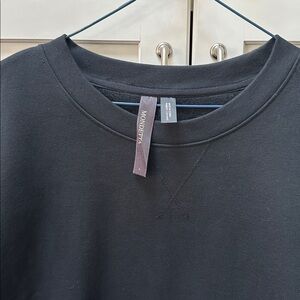 Mondetta Black Sweatshirt